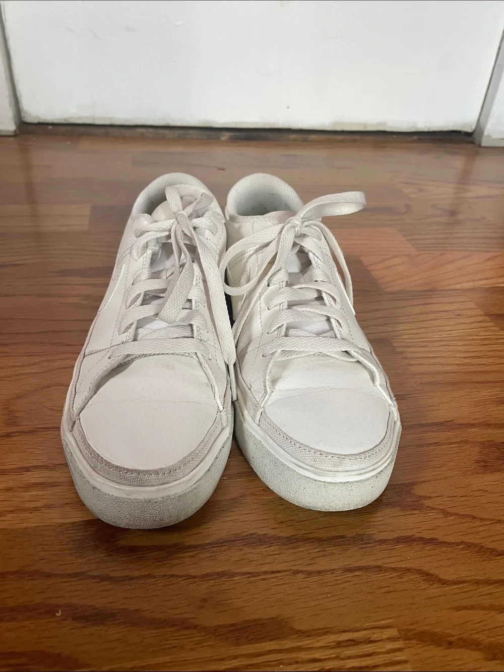 Nike Women’s White Low-Top Sneakers with Blush Heel